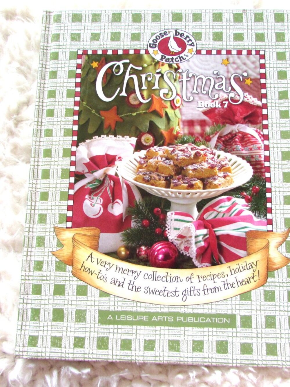 Gooseberry Patch Christmas Book 7 Cookbook Crafts Gifts 2005